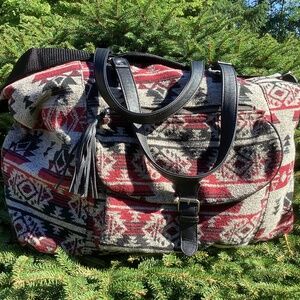 Big Mayan Aztec Design Top Handle/Crossbody Duffle Travel Bag